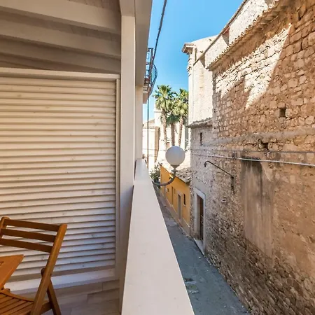 The Bell Apartment Comiso